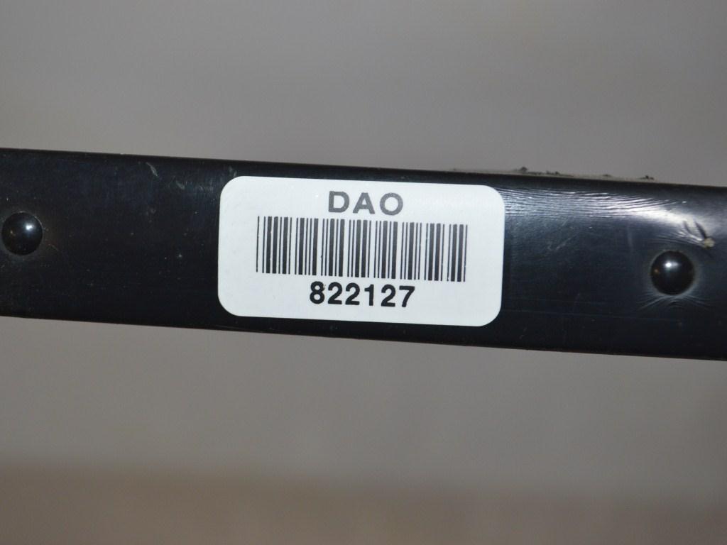 Щеткодержатель задний