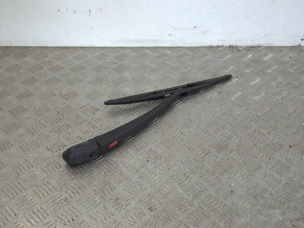 Щеткодержатель задний