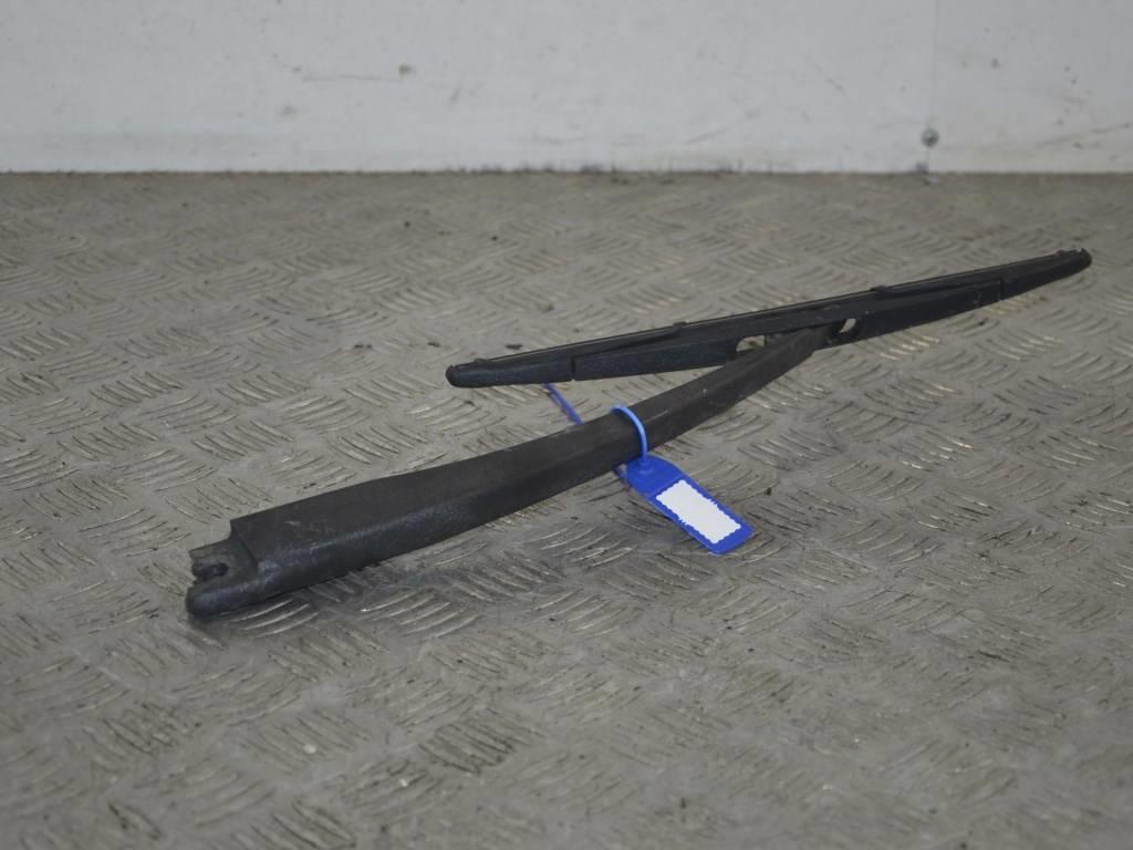 Щеткодержатель задний