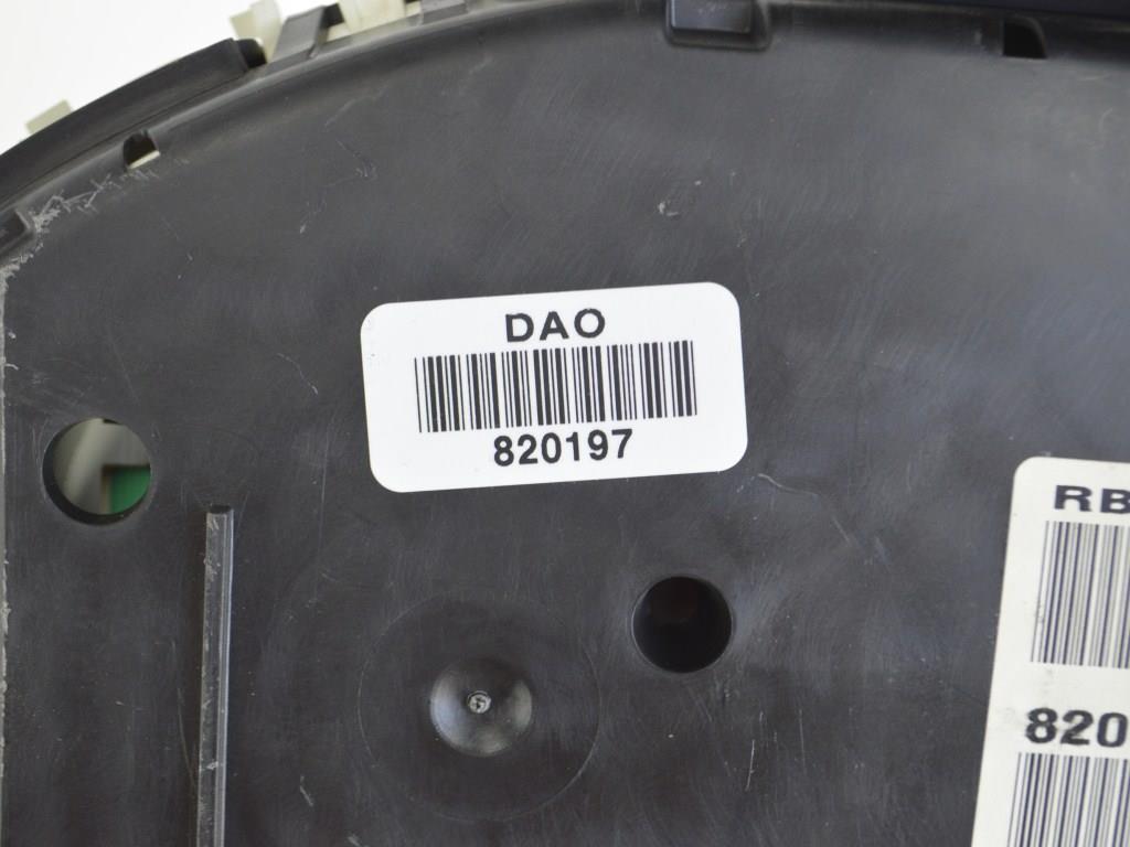 Щиток приборов (приборная панель)