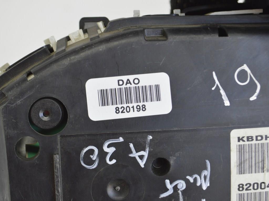 Щиток приборов (приборная панель)