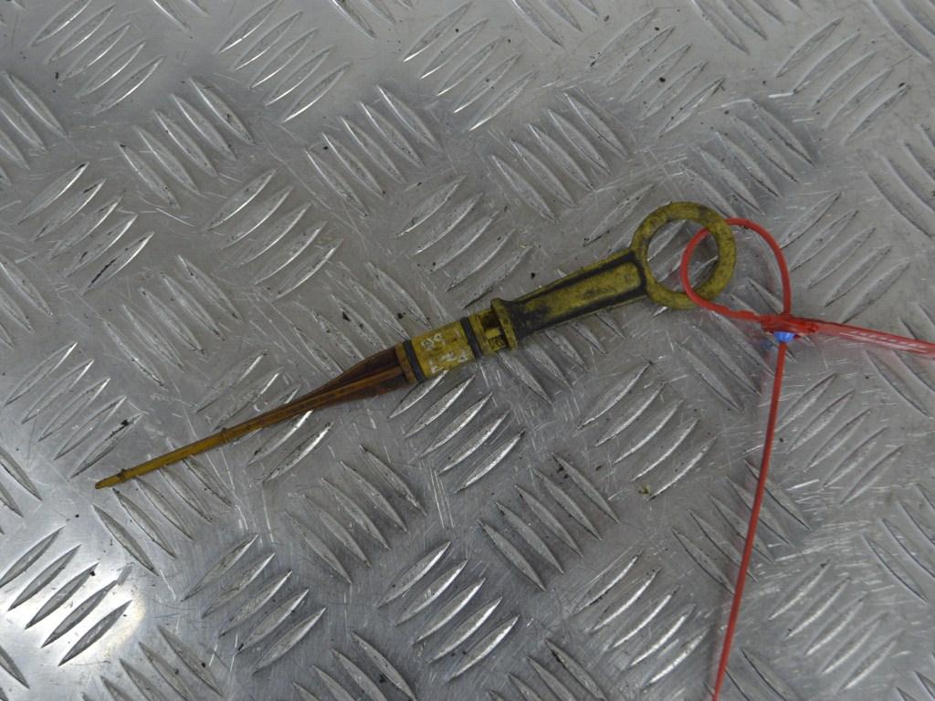 Щуп двигателя