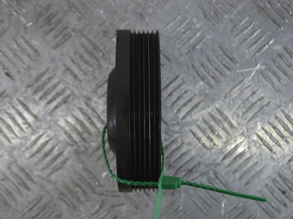 Шкив коленвала Renault Sandero 1 (2009-2014) 7700273016