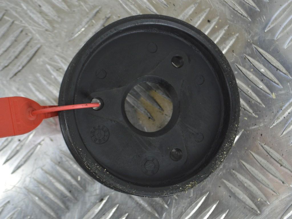 Шкив насоса гидроусилителя Renault Laguna 2 (2001-2007)