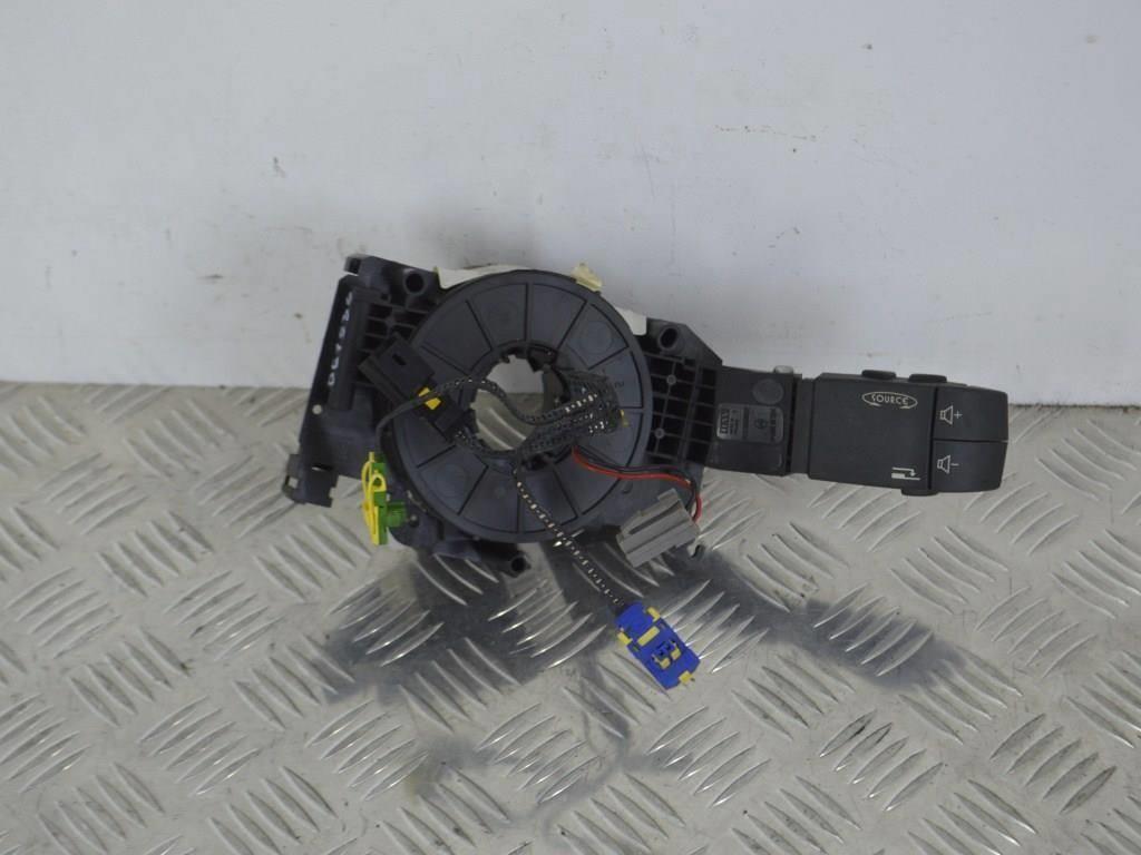 Шлейф руля Renault Laguna 2 (2001-2007) 8200002461