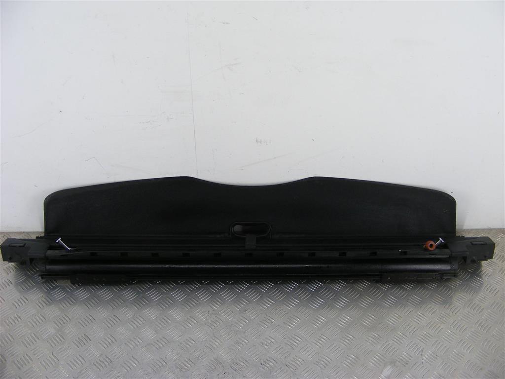 Шторка багажника