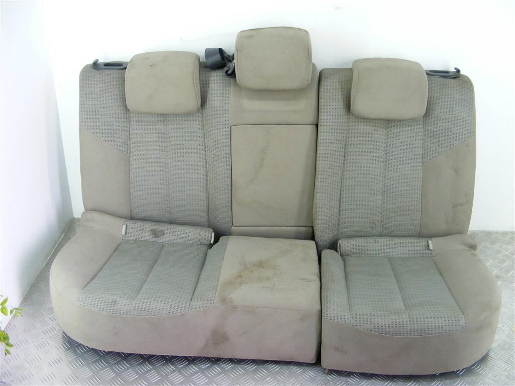 Сиденье заднее Renault Megane 2 (2002-2008)