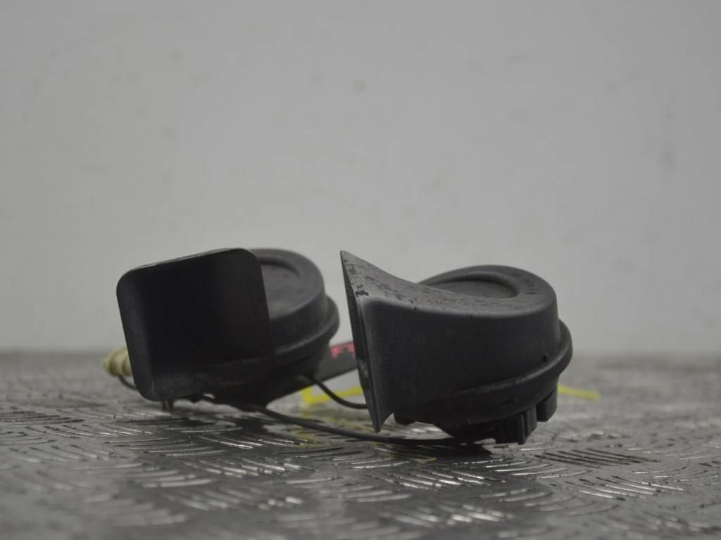 Сигнал (клаксон) Renault Laguna 3 (2007-2015)