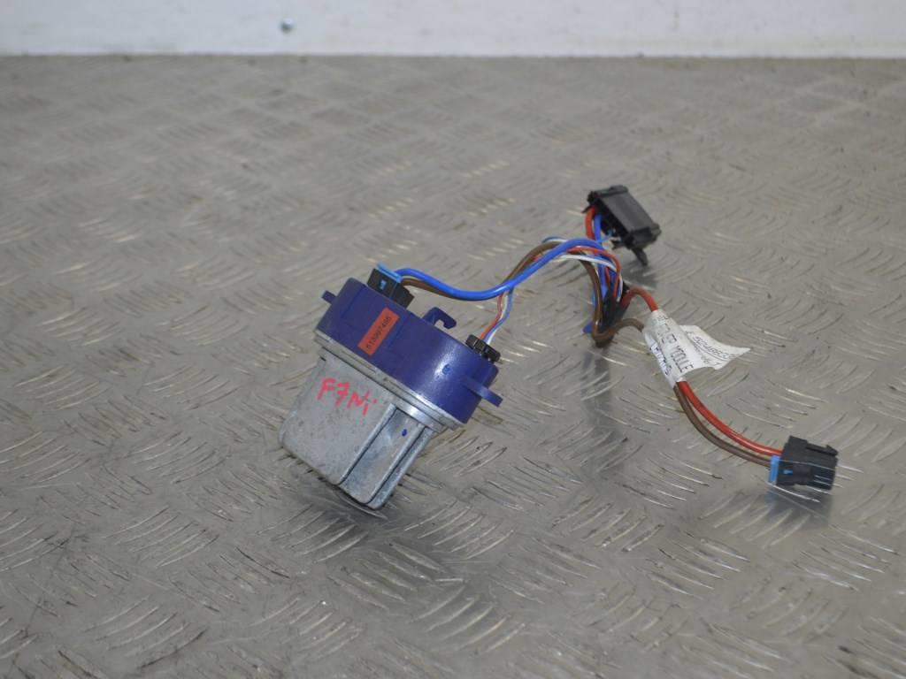 Сопротивление печки Renault Laguna 2 (2001-2007) 52485218