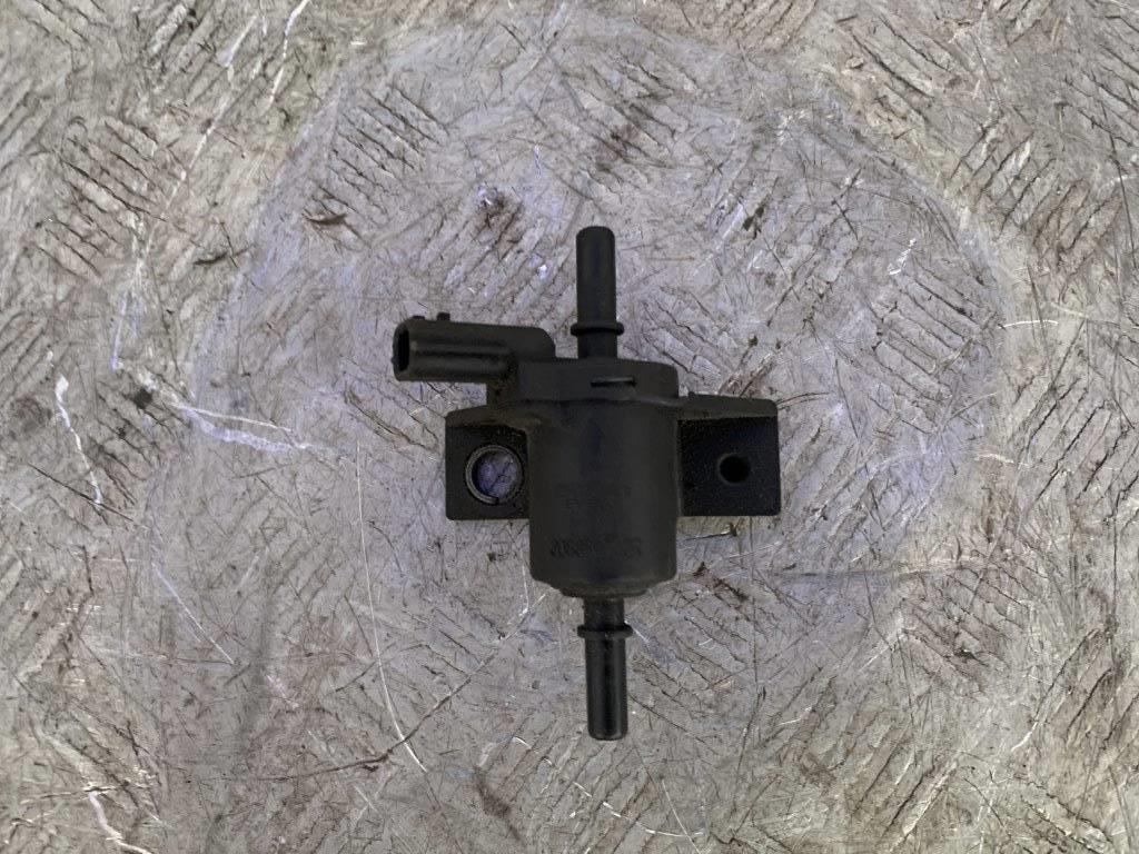 Клапан электромагнитный