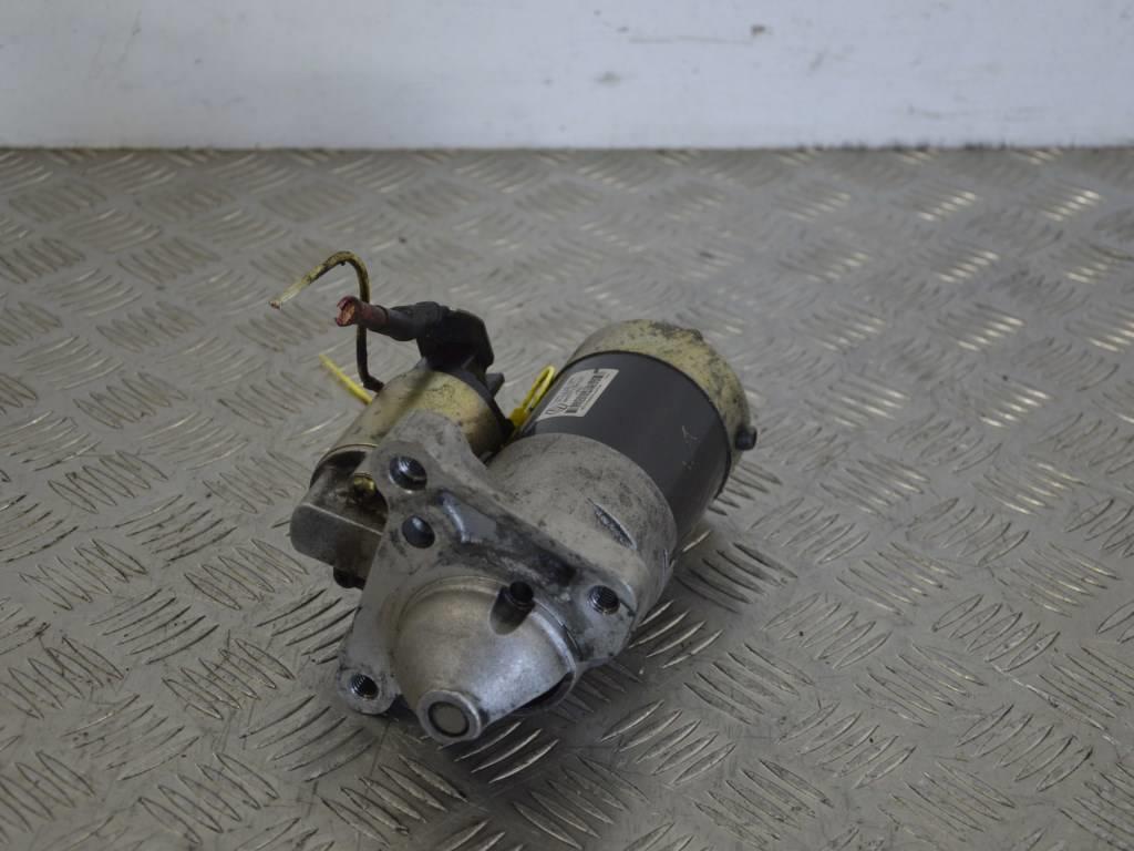 Стартер Renault Megane 1 (1996-2002) 7700116282, M001T85781