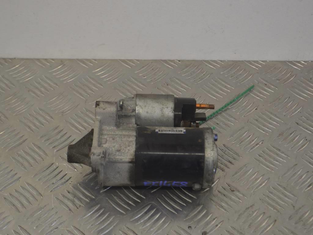 Стартер Renault Sandero 1 (2009-2014) 8200815083