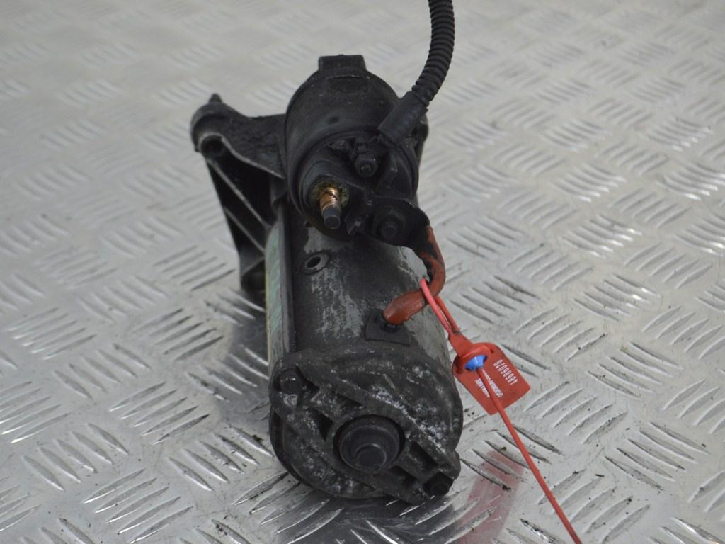 Стартер Renault Scenic 2 (2003-2009) 8200753362