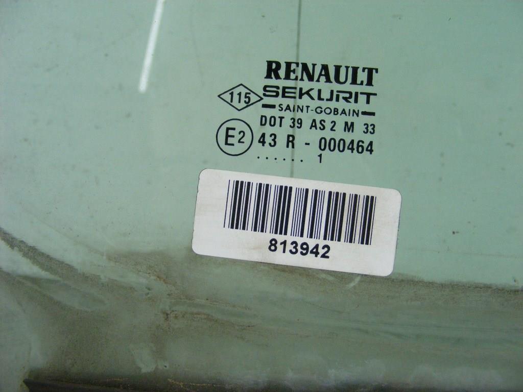 Стекло двери передней левой