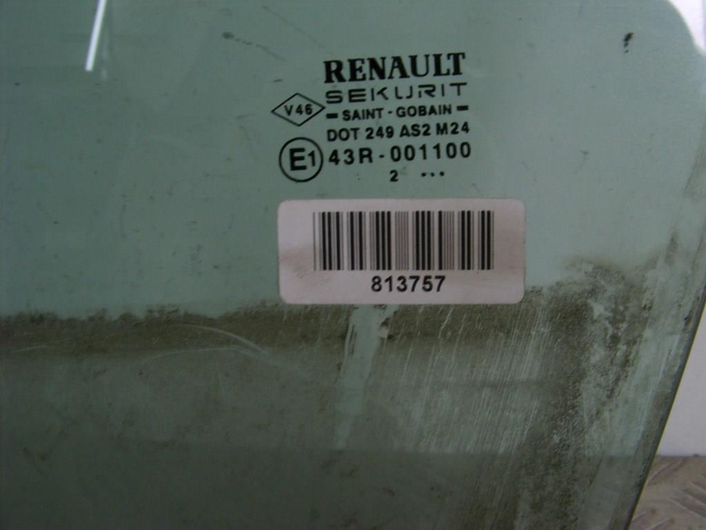 Стекло двери передней левой