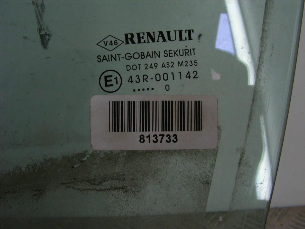 Стекло двери передней левой Renault Megane 3 (2008-2019)