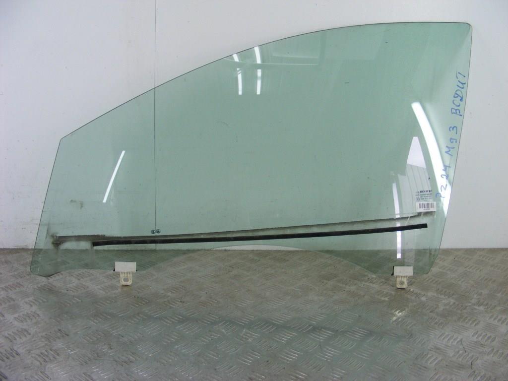 Стекло двери передней левой Renault Megane 3 (2008-2019)