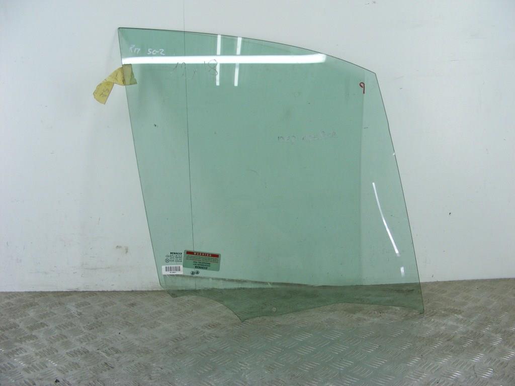 Стекло двери передней левой