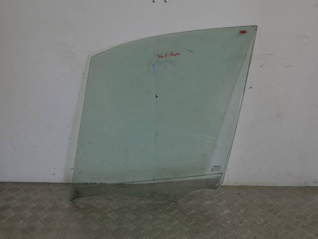 Стекло двери передней левой