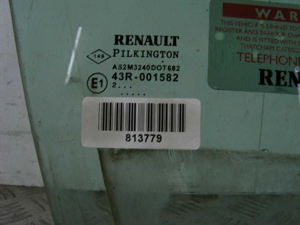 Стекло двери передней правой Renault Laguna 2 (2001-2007)