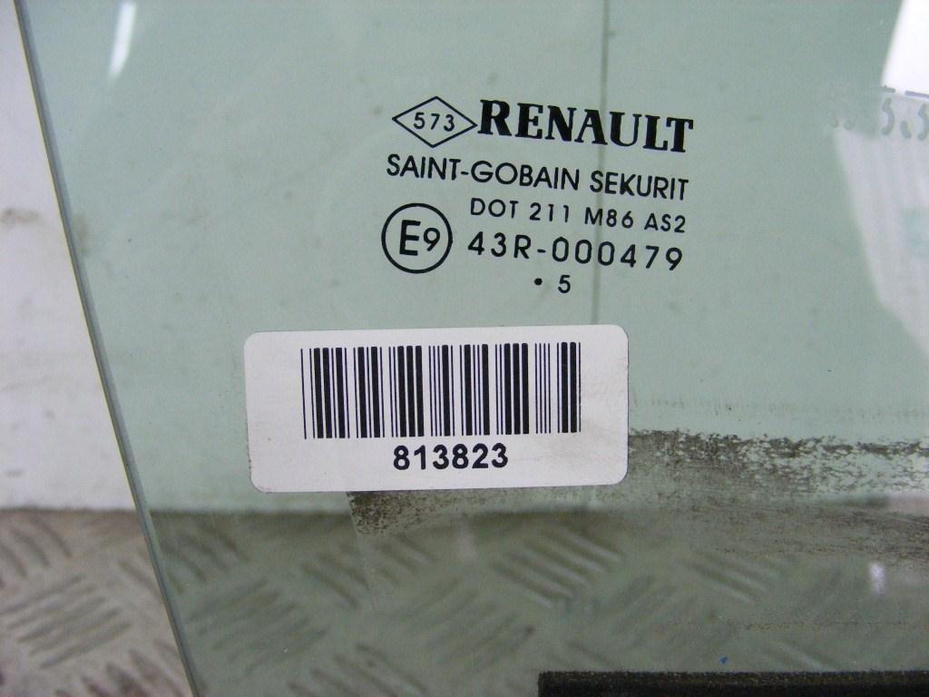 Стекло двери передней правой