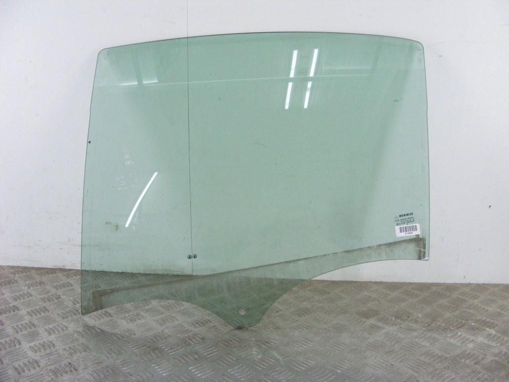 Стекло двери задней левой