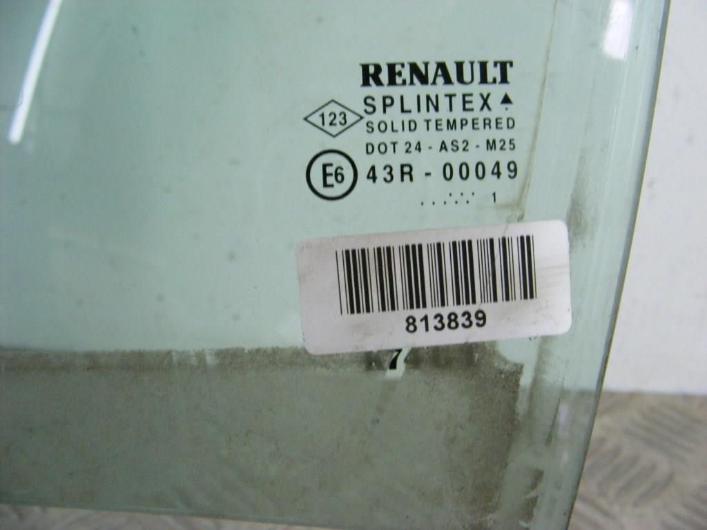 Стекло двери задней левой