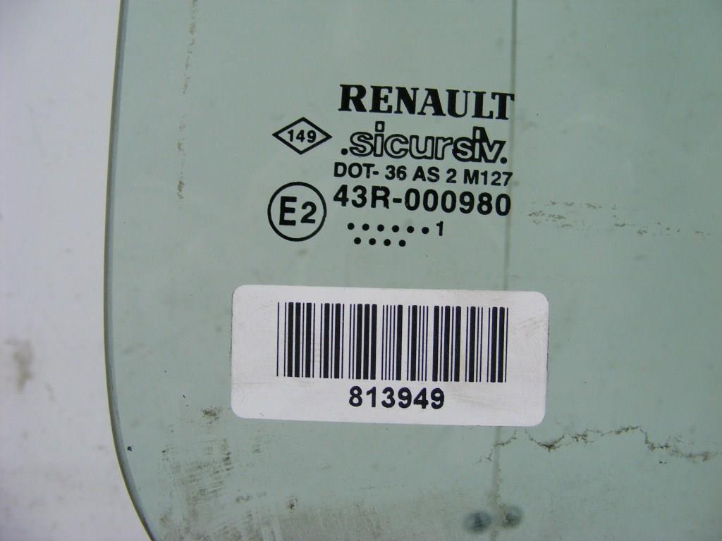 Стекло двери задней левой Renault Megane 1 (1996-2002)