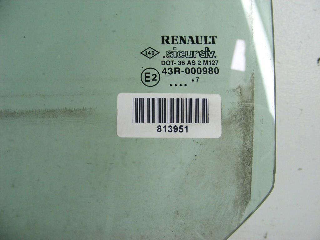 Стекло двери задней левой