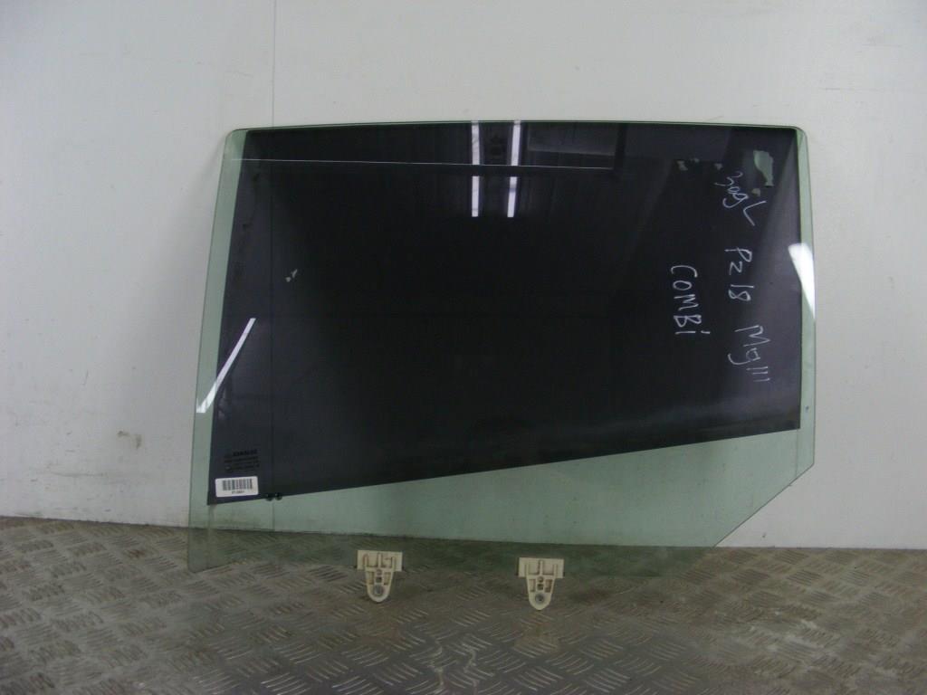 Стекло двери задней левой