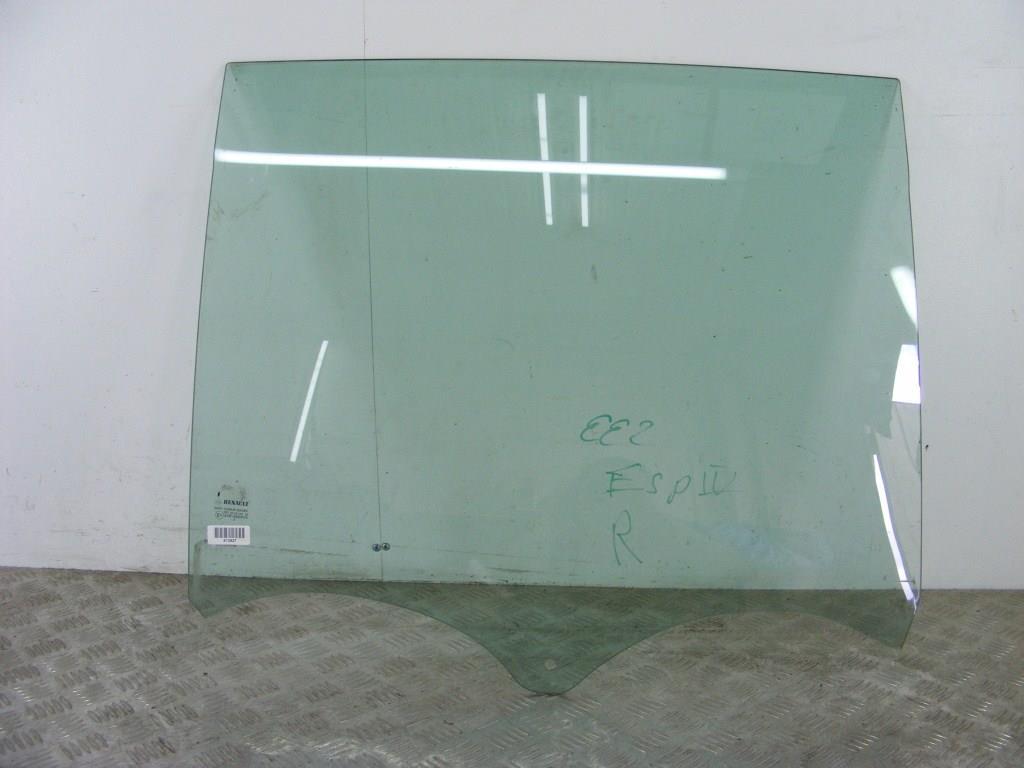 Стекло двери задней правой