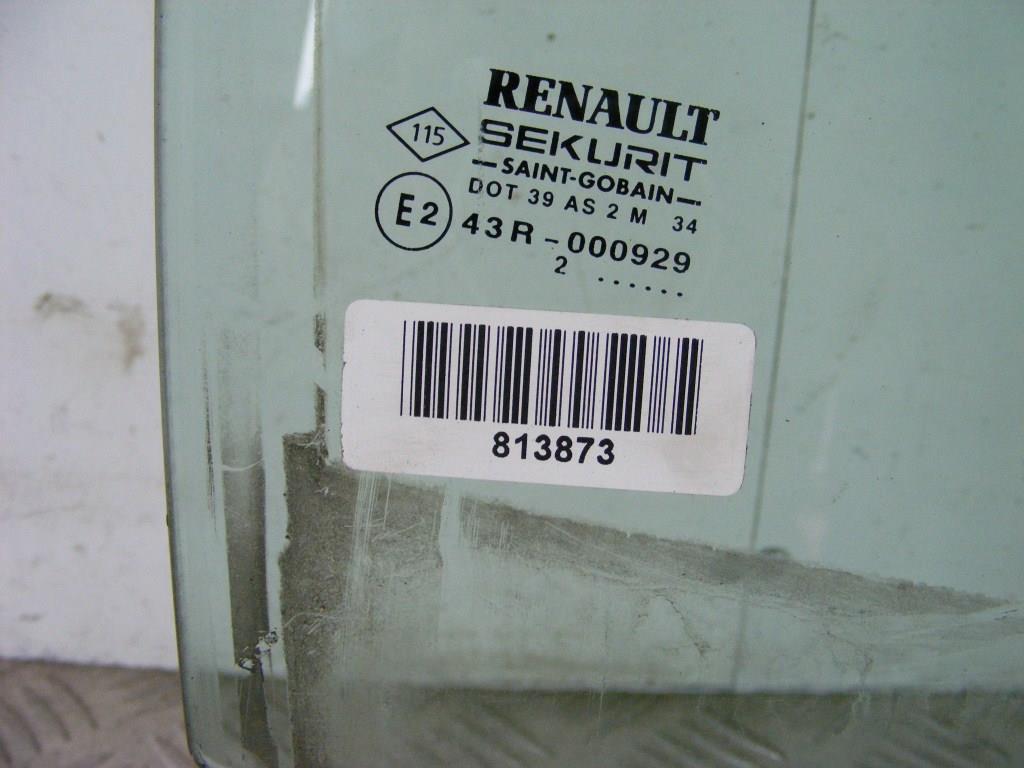 Стекло двери задней правой