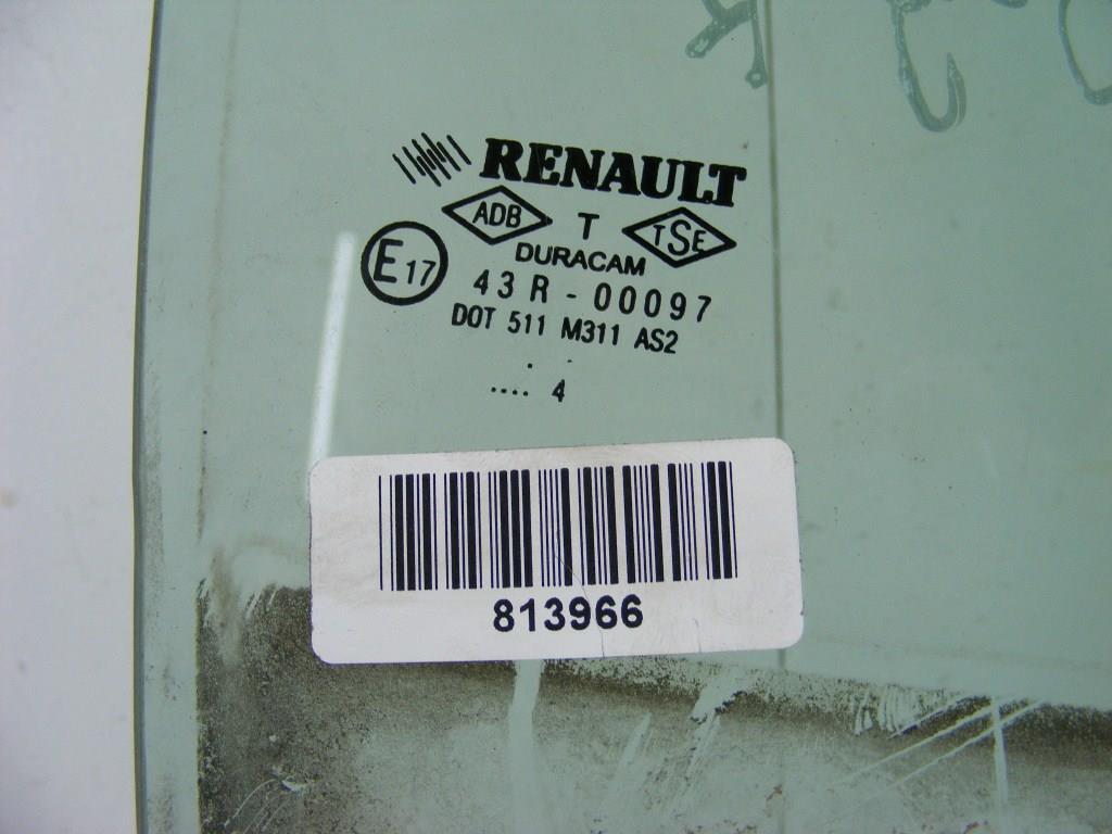 Стекло двери задней правой