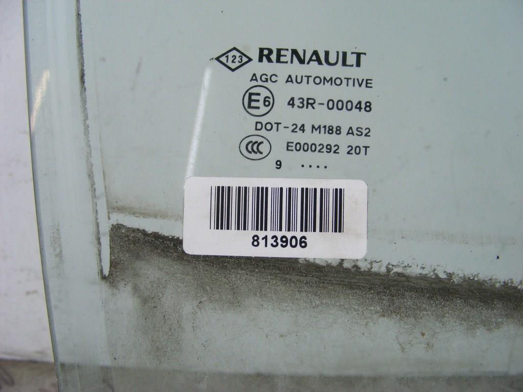 Стекло двери задней правой