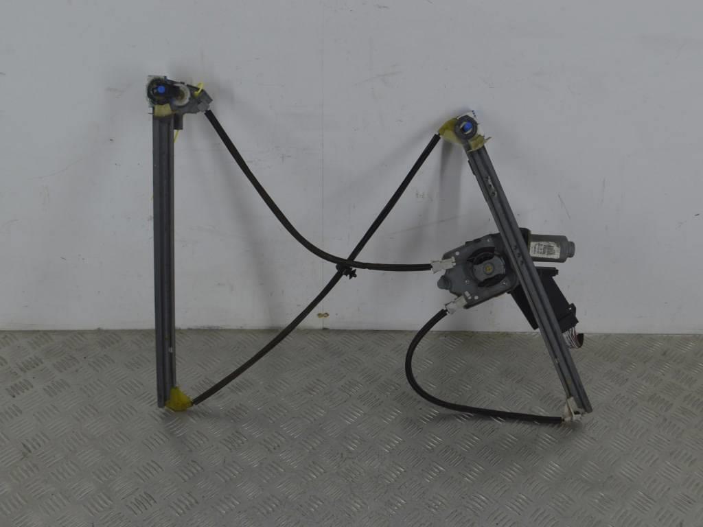 Стеклоподъемник электрический передний правый Renault Laguna 2 (2001-2007)