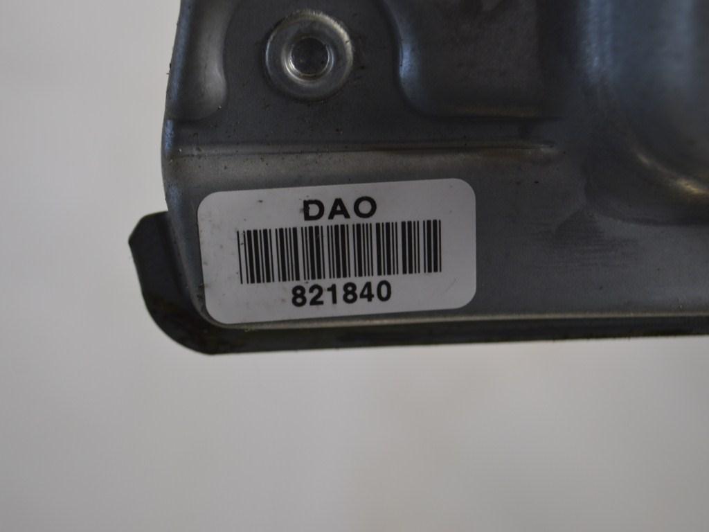 Стеклоподъемник электрический передний правый