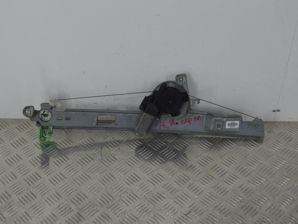 Стеклоподъемник электрический передний правый Renault Scenic 2 (2003-2009)