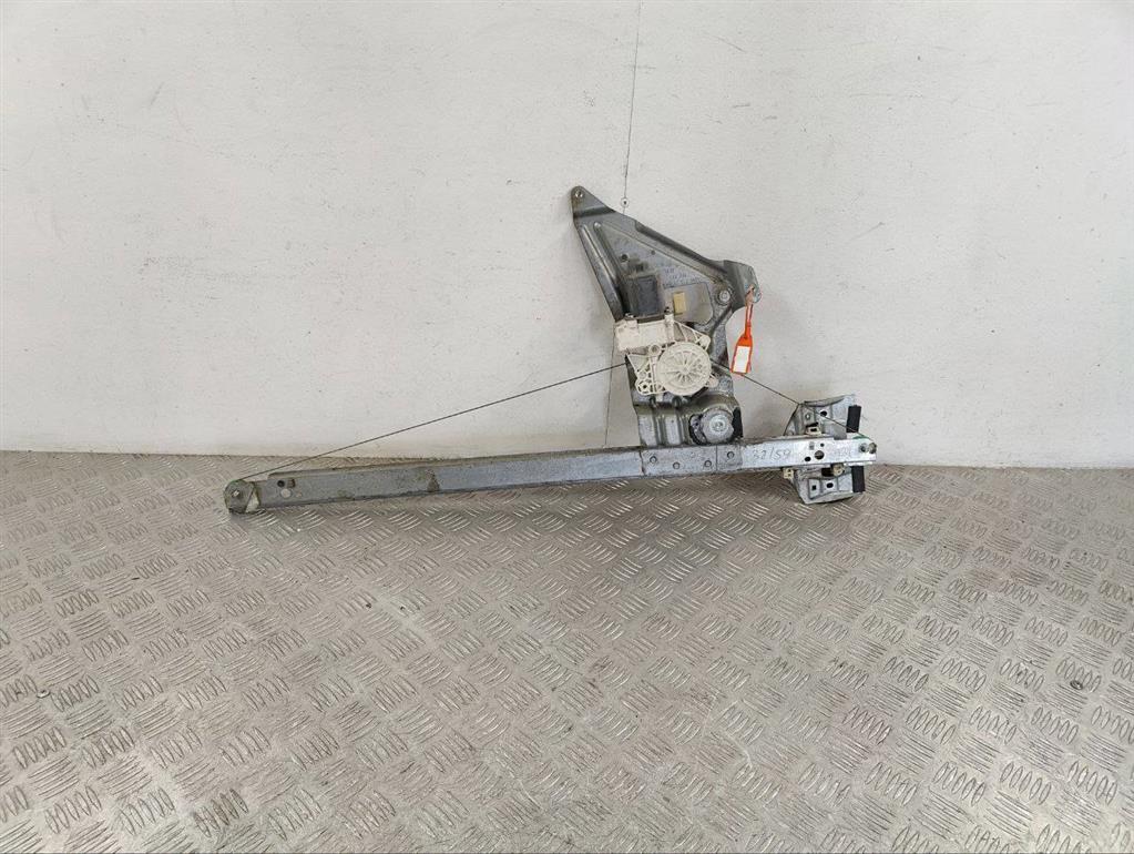 Стеклоподъемник электрический передний правый