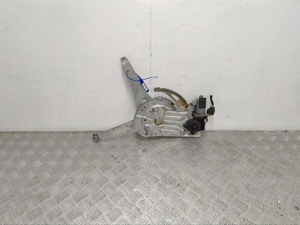 Стеклоподъемник электрический передний правый