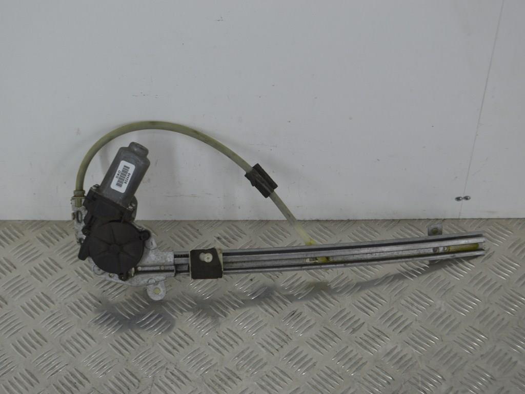 Стеклоподъемник электрический задний левый