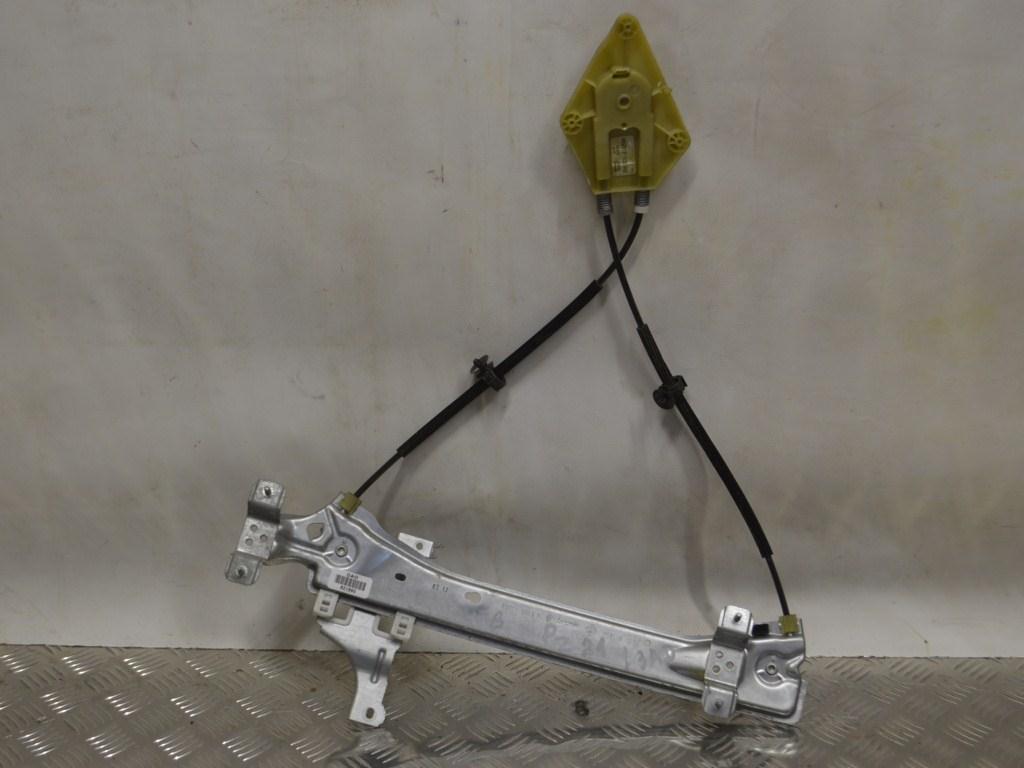 Стеклоподъемник электрический задний левый