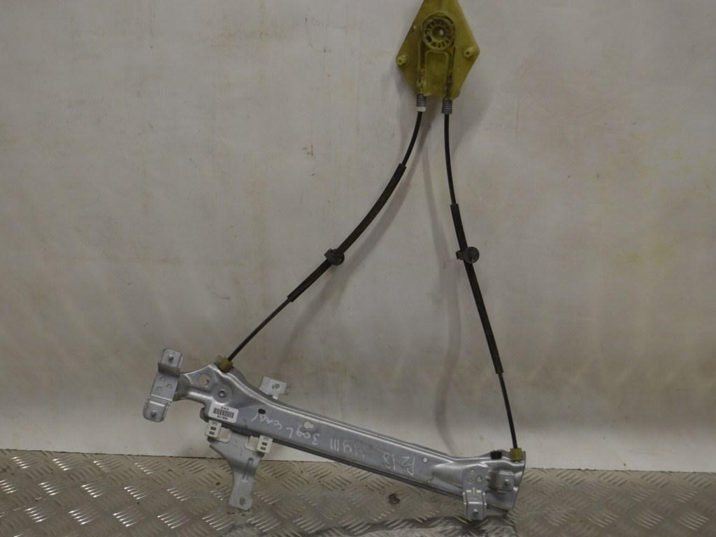 Стеклоподъемник электрический задний левый