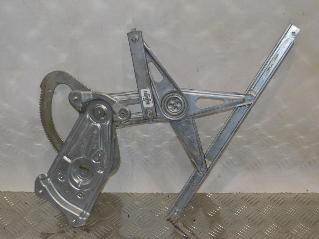 Стеклоподъемник электрический задний левый