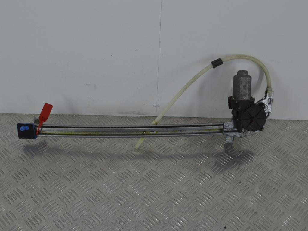 Стеклоподъемник электрический задний правый