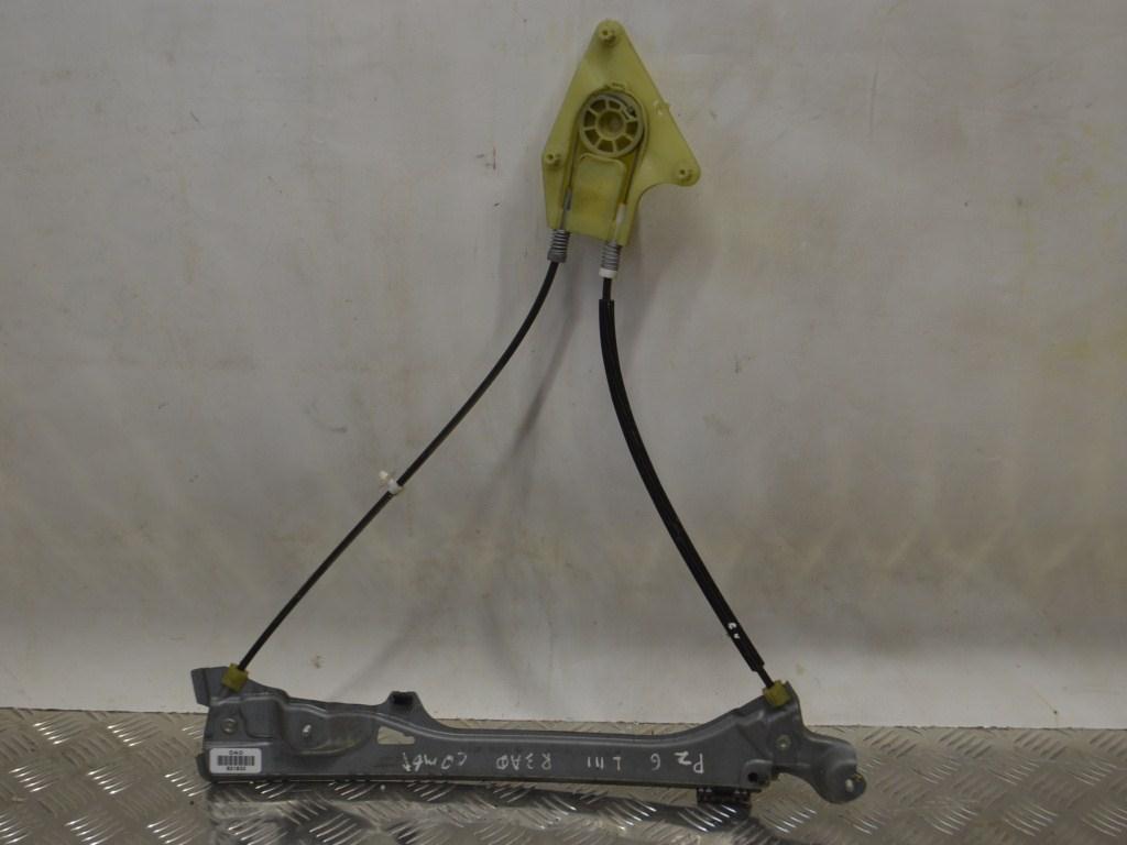 Стеклоподъемник электрический задний правый