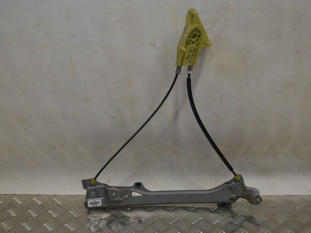 Стеклоподъемник электрический задний правый