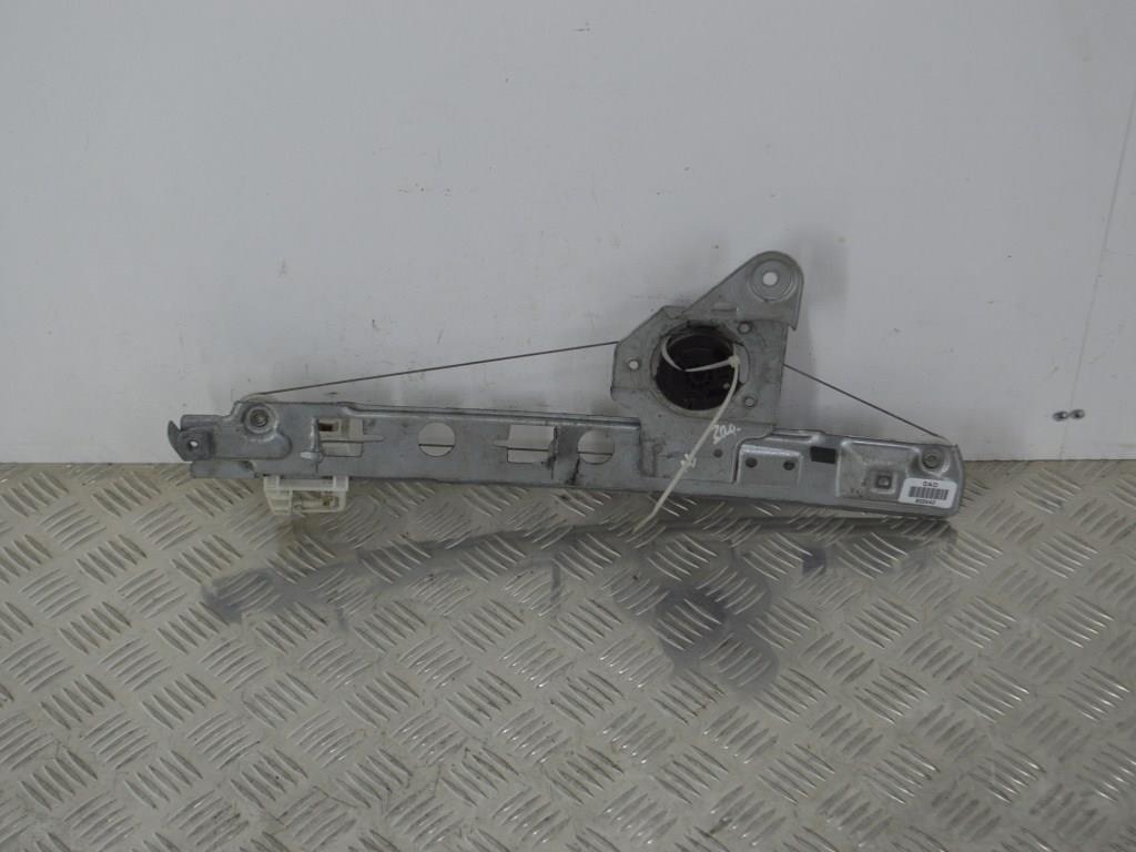 Стеклоподъемник электрический задний правый