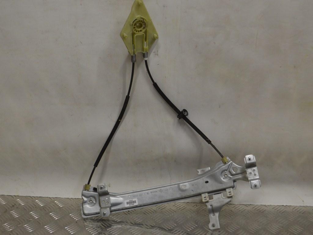 Стеклоподъемник электрический задний правый