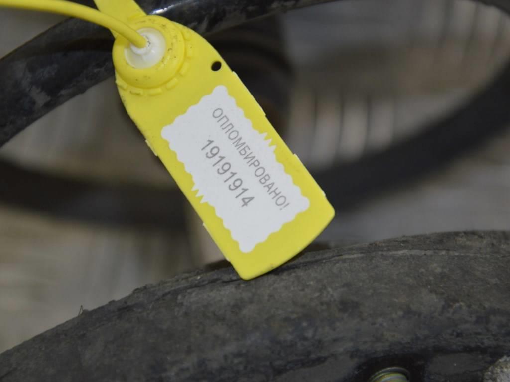 Стойка передняя левая Renault Espace 3 (1996-2002)