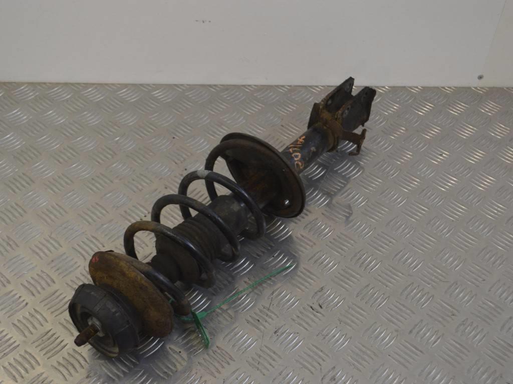 Стойка передняя левая